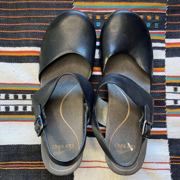Dansko Black Thea Slingback Leather Studded Cutout Wooden Clogs. Size 40/9.5. - Picture 5 of 9